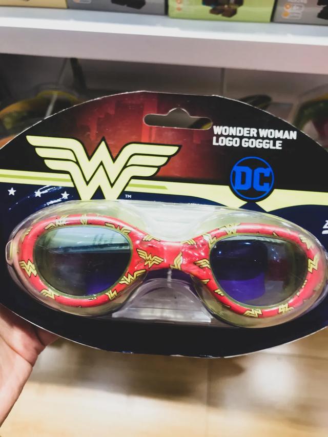 儿童游泳要泳帽吗,宝宝游泳用戴泳帽吗