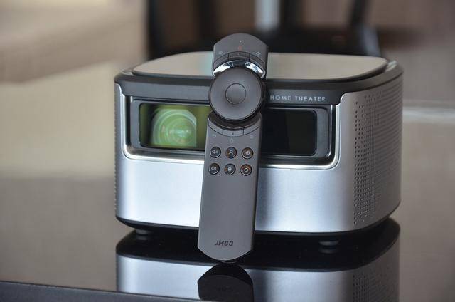 客厅装修ps4,家装客厅投影设备推荐