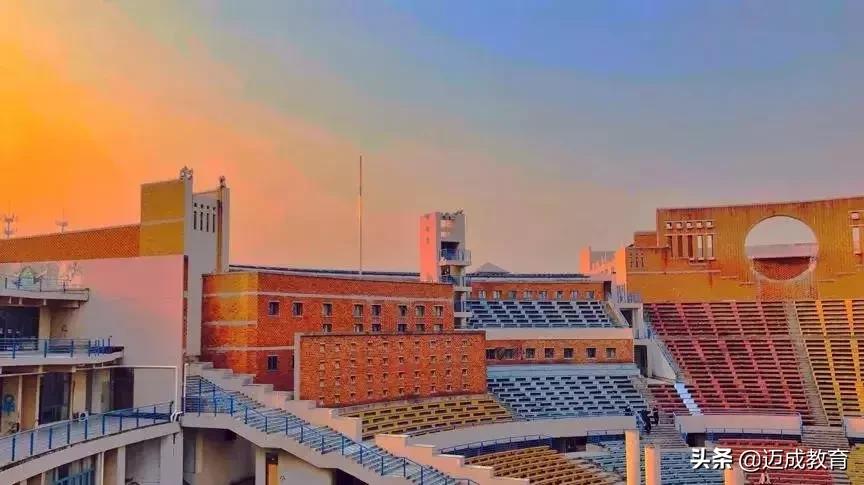 中国传媒大学南广学院报名官网,中国传媒大学南广学院简介