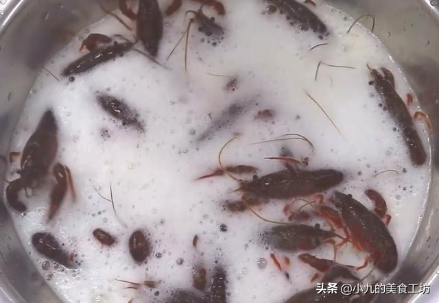 小龙虾虾肉松散不紧实,小龙虾怎么烧虾肉才紧实