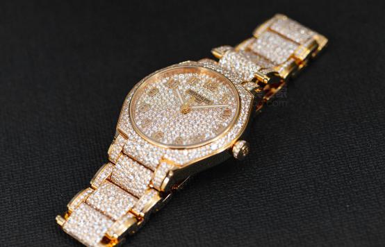 买不到的百达翡丽,百达翡丽最顶级钻表