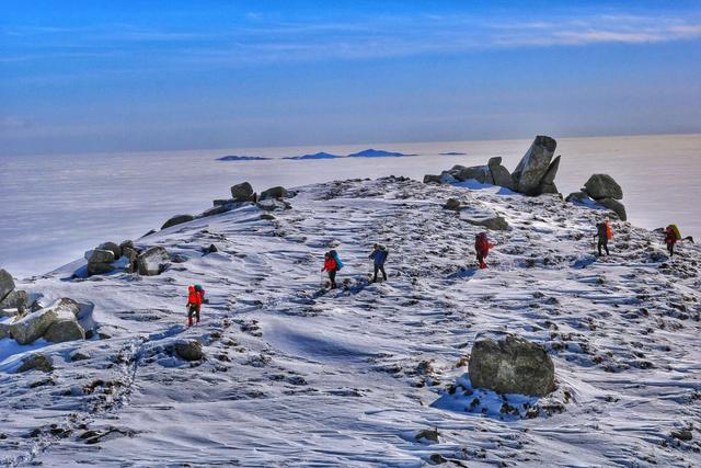 秦岭主峰太白山一日游,陕西秦岭太白山之旅