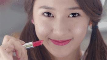 大牌口红过期了还可以用吗,快过期的口红有什么用