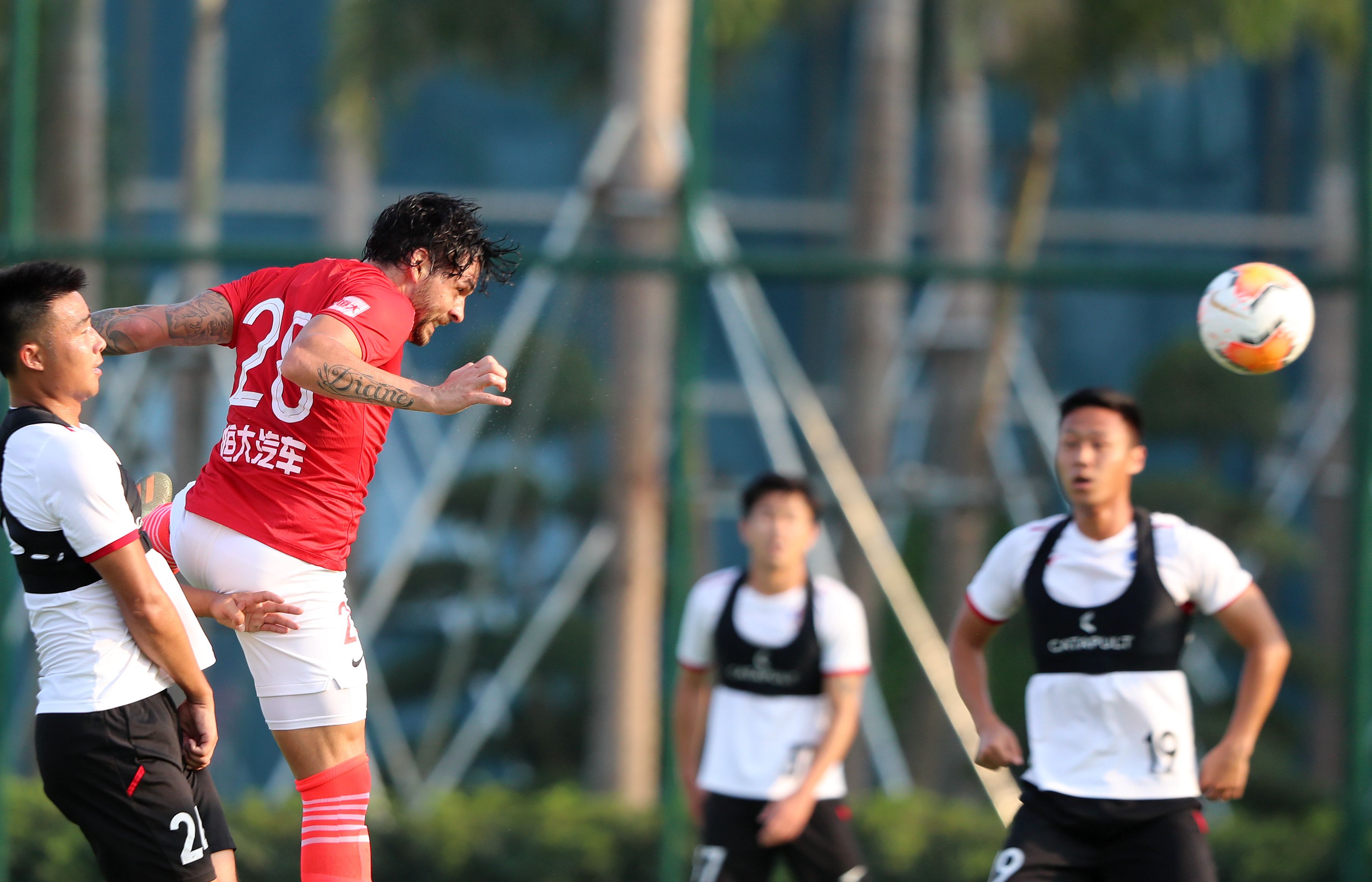 恒大vs梅州客家热身赛图片,广州恒大足校vs鹿岛鹿角第二回合