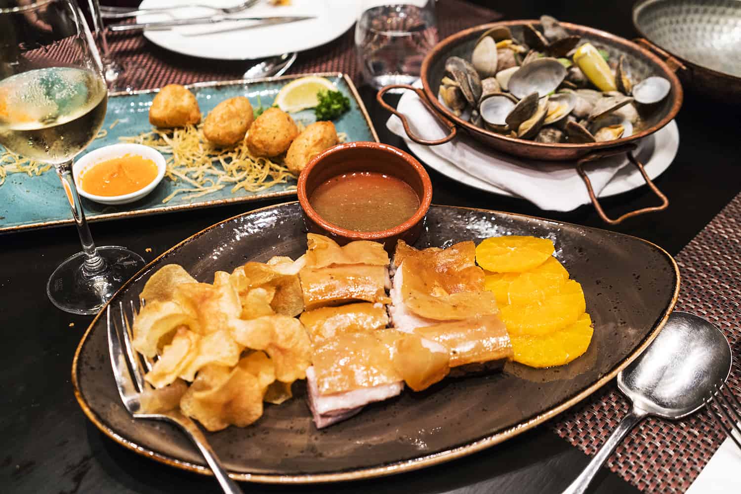 寻找澳门美食澳门网红餐厅推荐,来澳门必吃的美食是什么