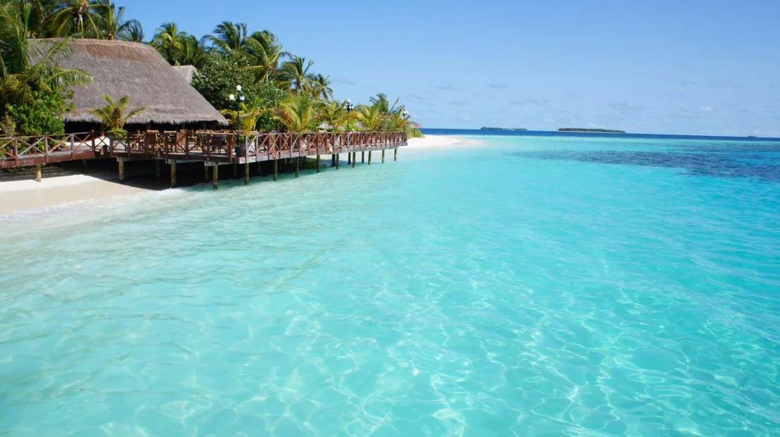 塞班岛和帕劳岛哪个好玩,马代帕劳最美的海岛