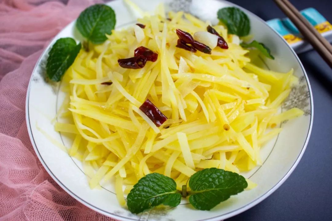 宝宝醋溜土豆丝的家常做法,醋溜土豆丝怎么做好吃儿童