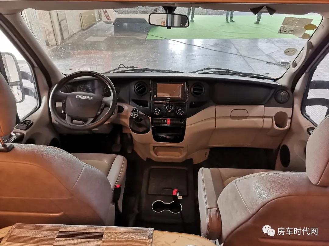 中额头内有大乾坤！洗衣机外置金冠格林卡诺E款