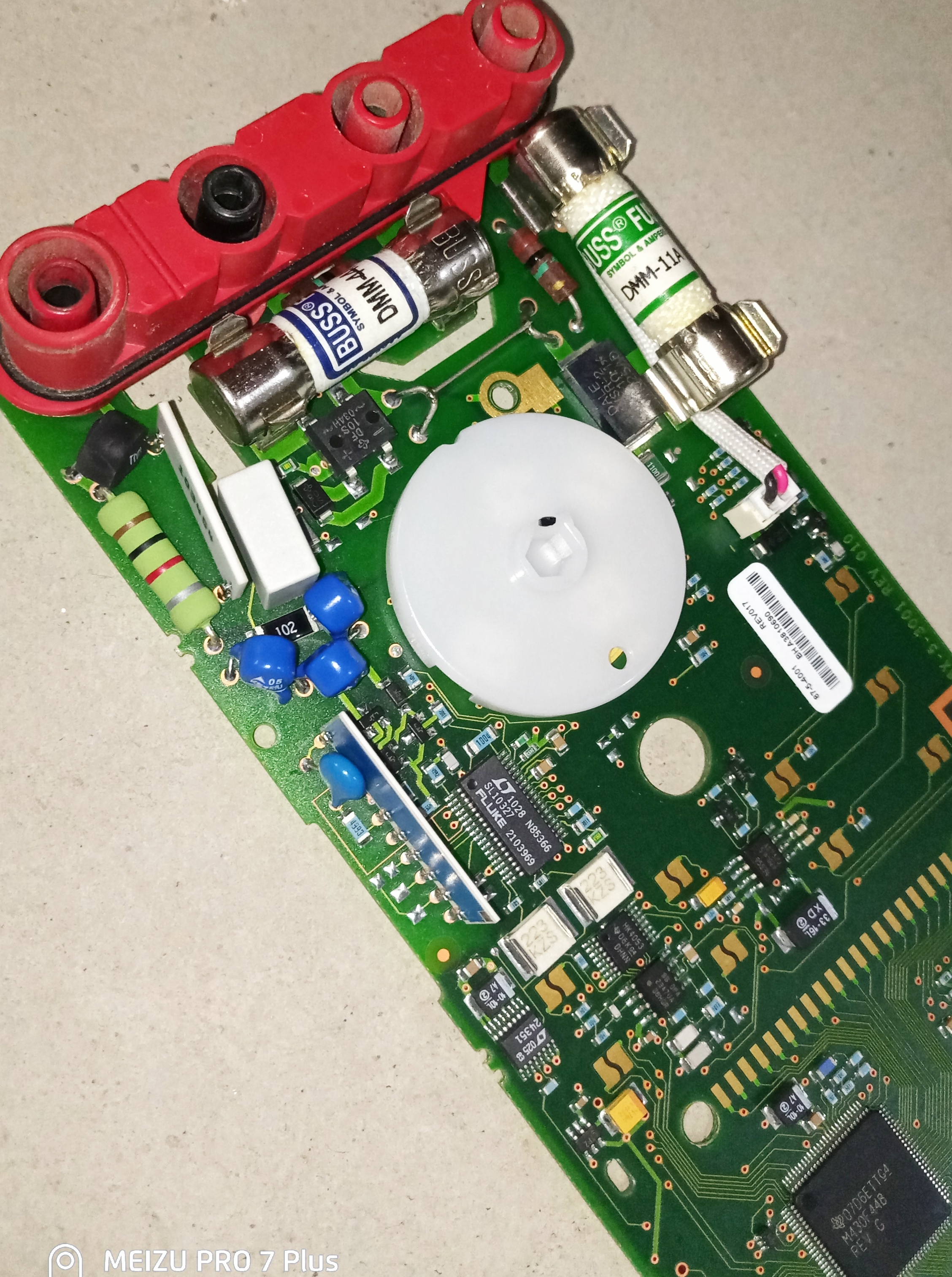 福禄克2万多万用表,福禄克87v拆解