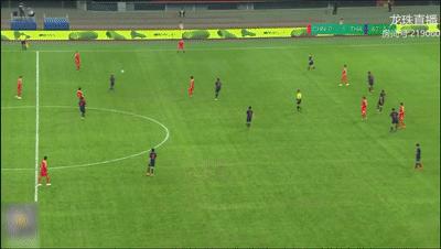 脚踏七彩祥云的盖世英雄电影,脚踏七彩祥云的盖世英雄完整版