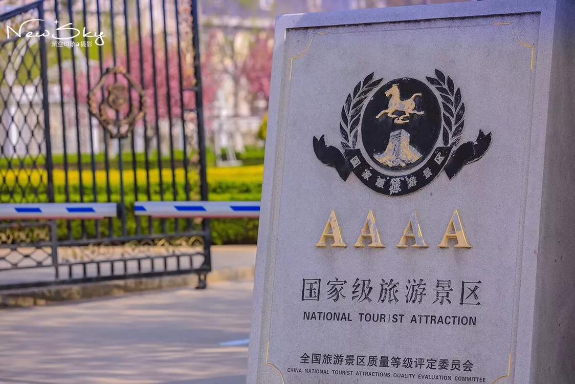 烟台张裕酒庄参观推荐,烟台打卡网红景点月亮湾