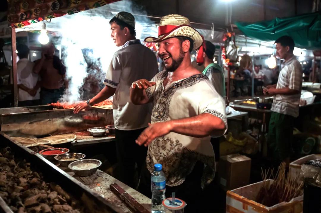 走向我们的小康生活9张海报,幸福新时代主题摄影作品