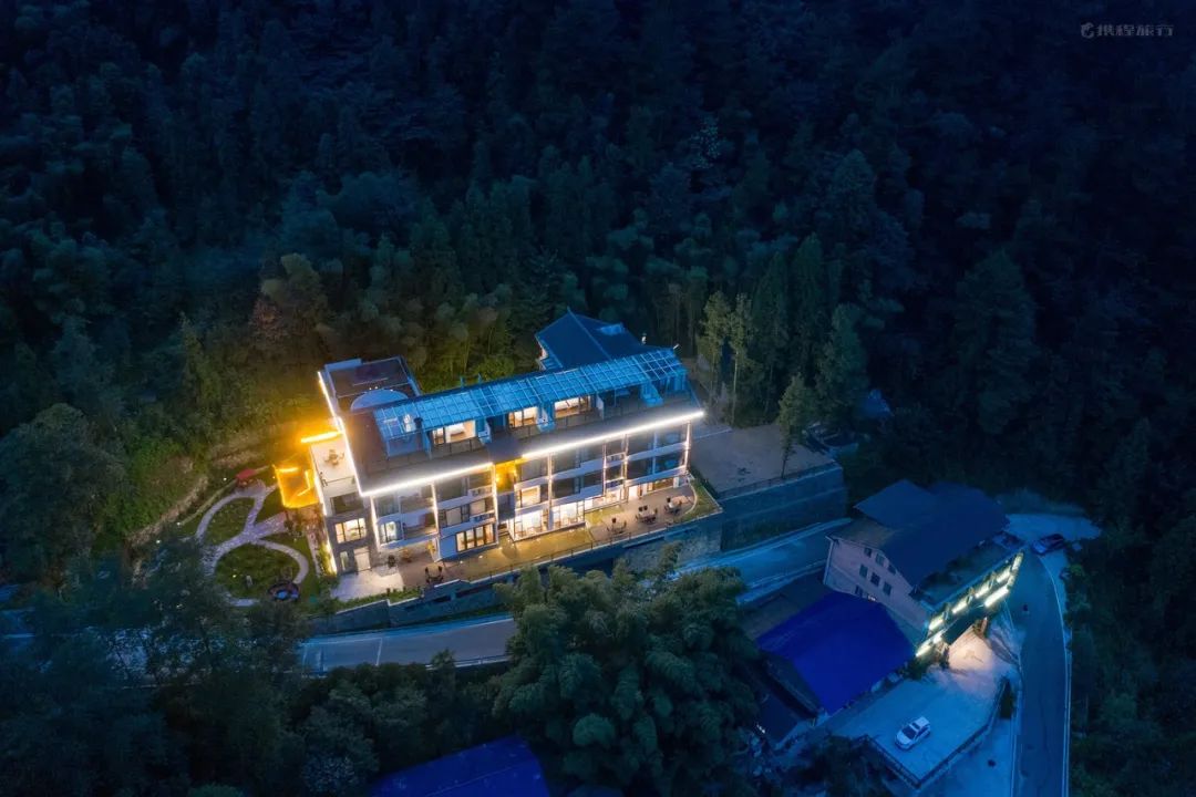 张家界旅游必住高端民宿客栈,张家界民宿前十名推荐价格