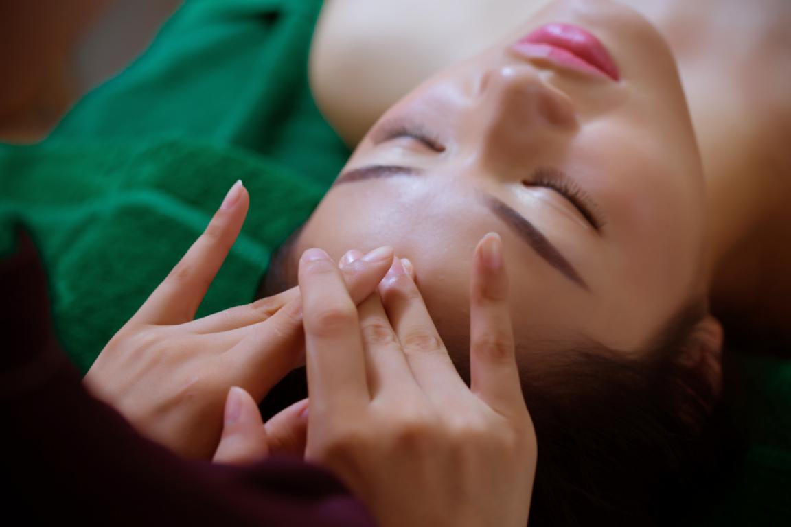 怎么做好自己的美容师呢,高级美容师该做的事