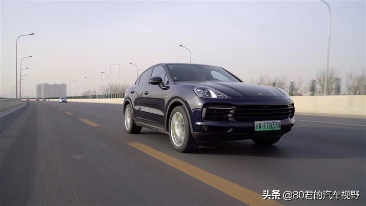 花百万买的哪款车,最值得购买豪华suv之保时捷卡宴