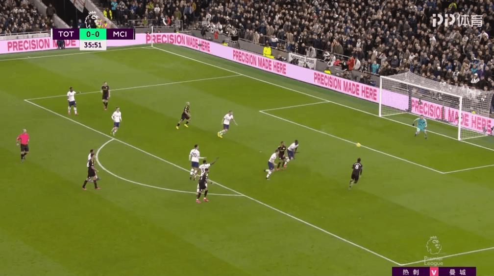 「第三战术板」在VAR导演的“穆瓜大战”中,没有赢家(上)