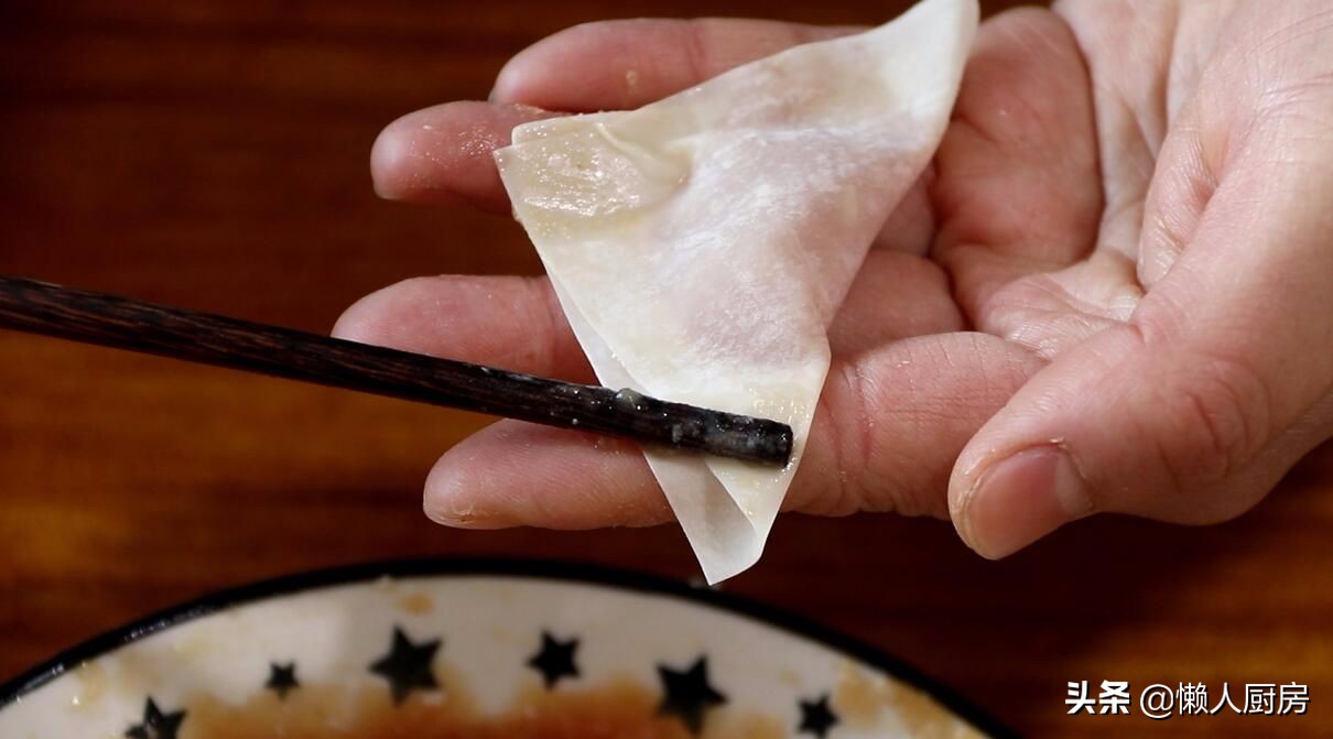 小馄饨的肉馅的正确做法,小馄饨肉馅怎么调比较好吃