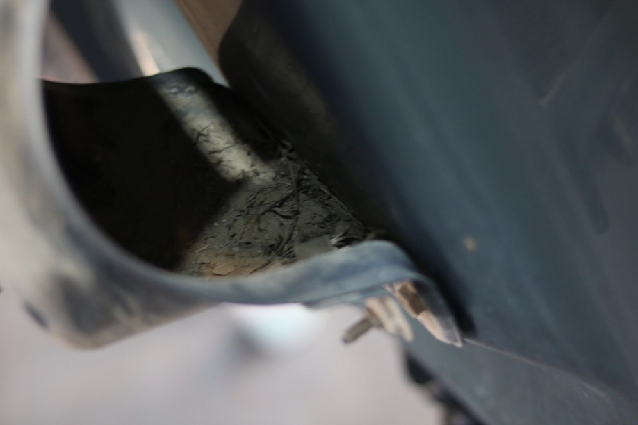 怪兽修车:修复一辆09款中东版丰田霸道,最终旧车变新车