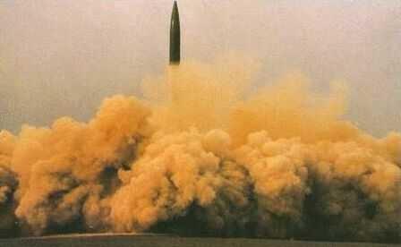 中国试射第一枚氢弹,中国中子弹试爆成功各国反应