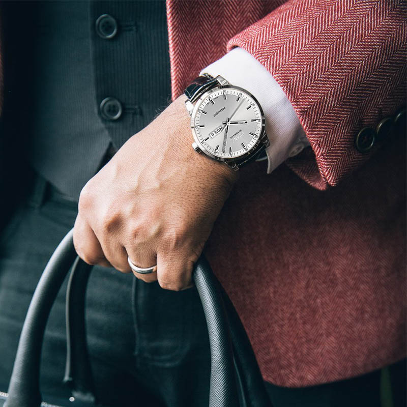 方形手表男士和女士表的区别,小表径男士机械表