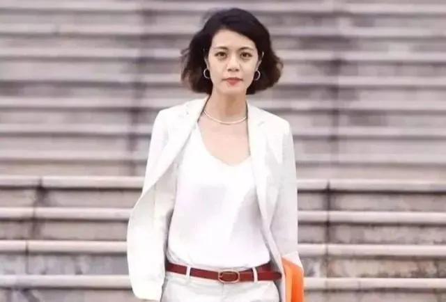 开宝马女子被男子当街暴打,南京宝马女被暴打后续