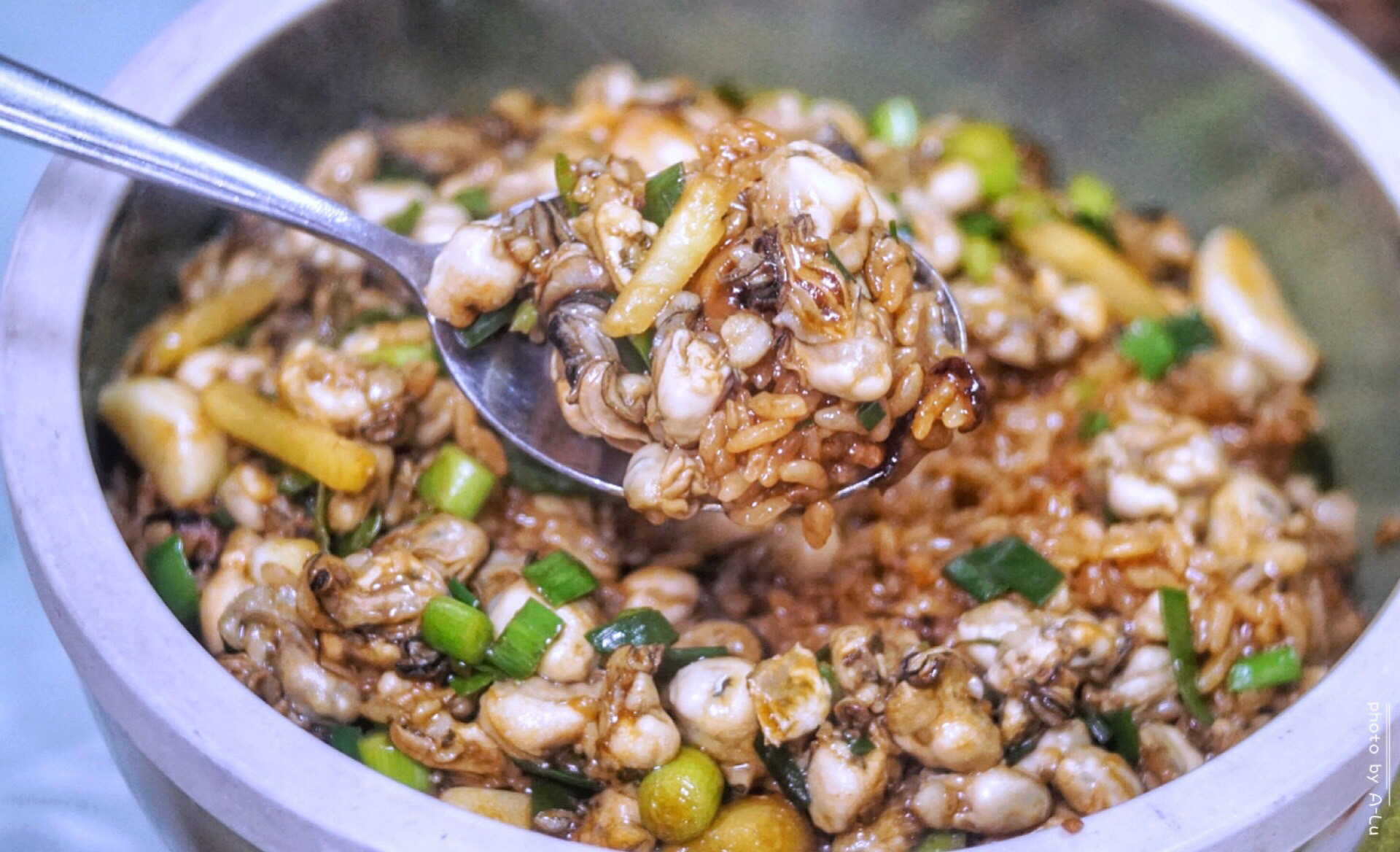 来来海鲜，旧店迁新址，老板直说我们家的菜都好吃，来过都想再来