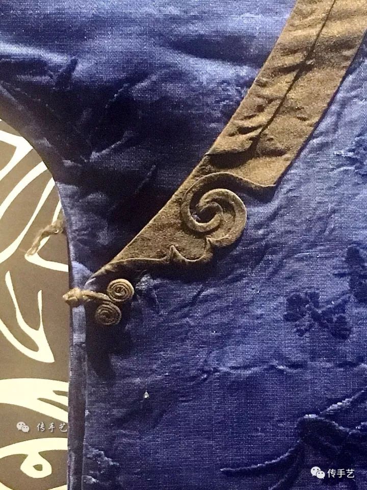 听过“塑身衣”,听过“塑脸领”吗?民国显瘦第一神器