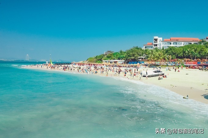 进出景区排队3个小时,岛上物价高上天,这的游客还是多的挤破头