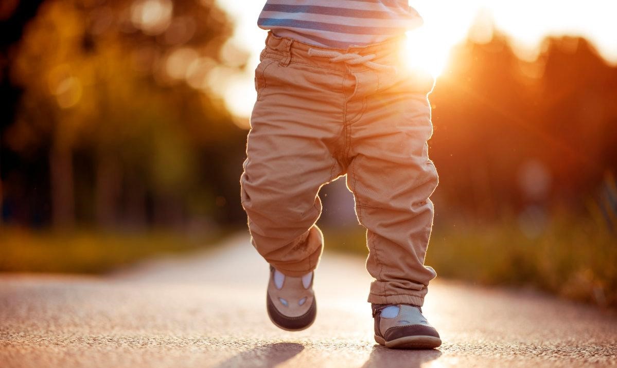 央视童鞋检测不合格一览表,央视曝光重金属童鞋