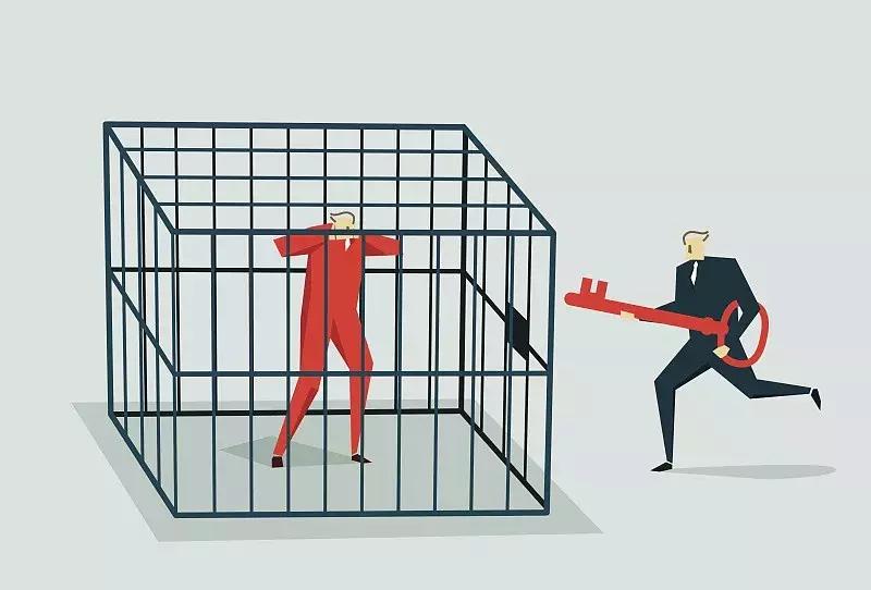 女童被关笼子后续,女童遭虐待被关笼子后续