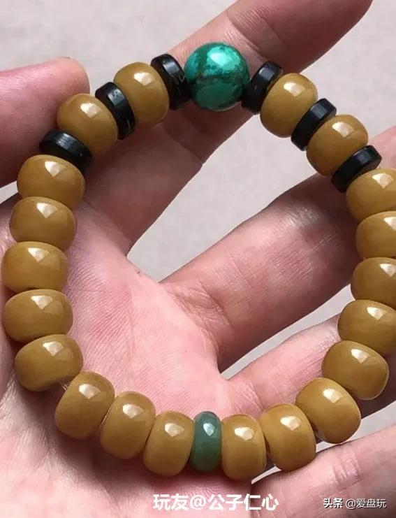 喂，你盘得最牛气的手串，现在怎样了？