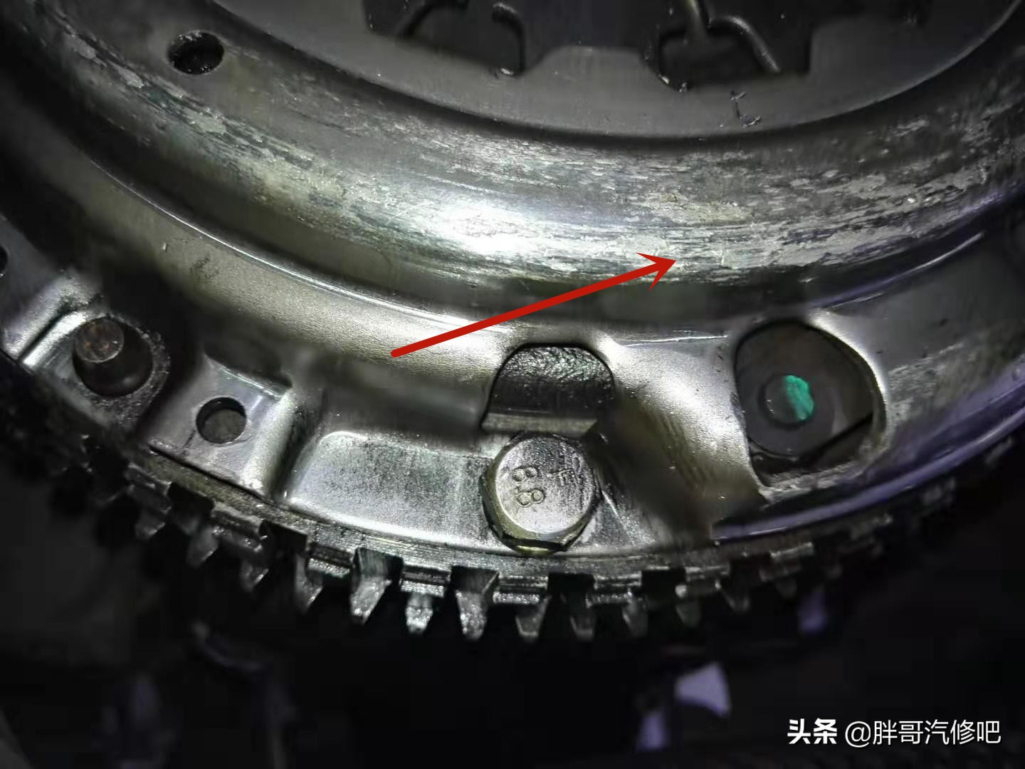 变速箱壳体损坏是维修还是换新,汽车变速箱壳破裂怎么维修