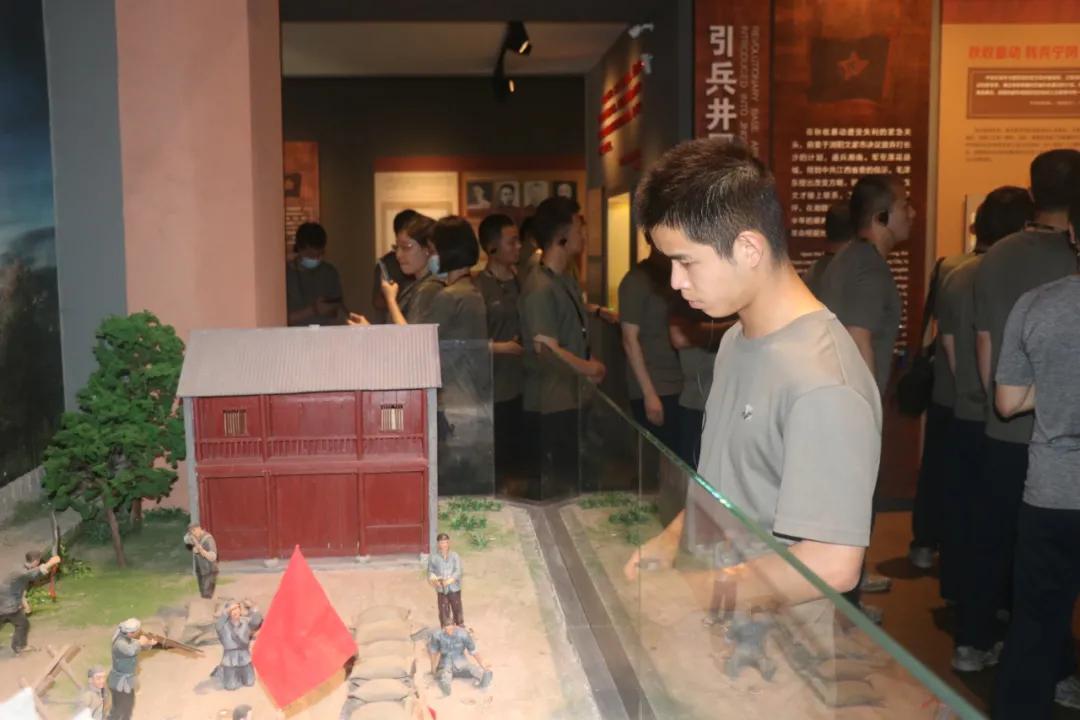 走进井冈山完整版,井冈山5天4晚跟团游