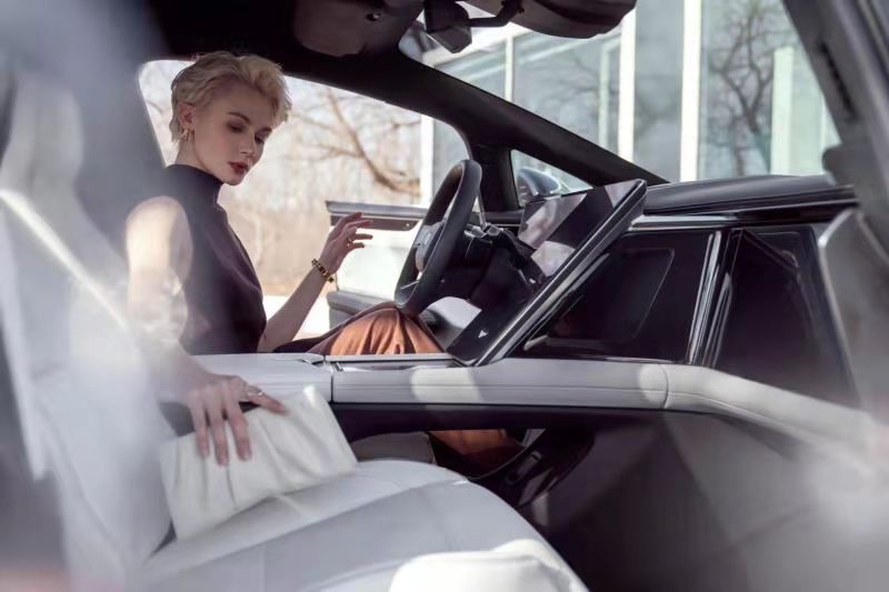 白色内饰抗污处理,米白色内饰怎么有效防止脏