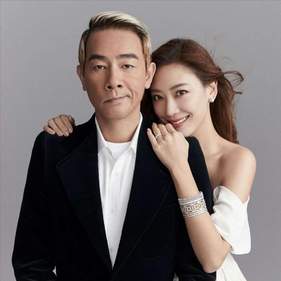 那些开始不被看好的“父女恋”,如今好生让人羡慕啊