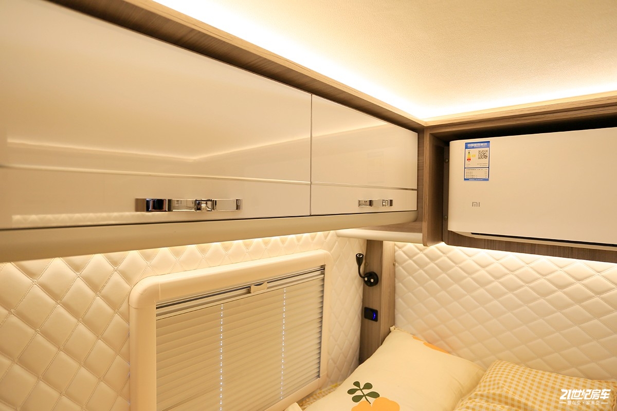 新飞轻卡h300房车价格是多少,新飞轻卡房车h300驾驶感受