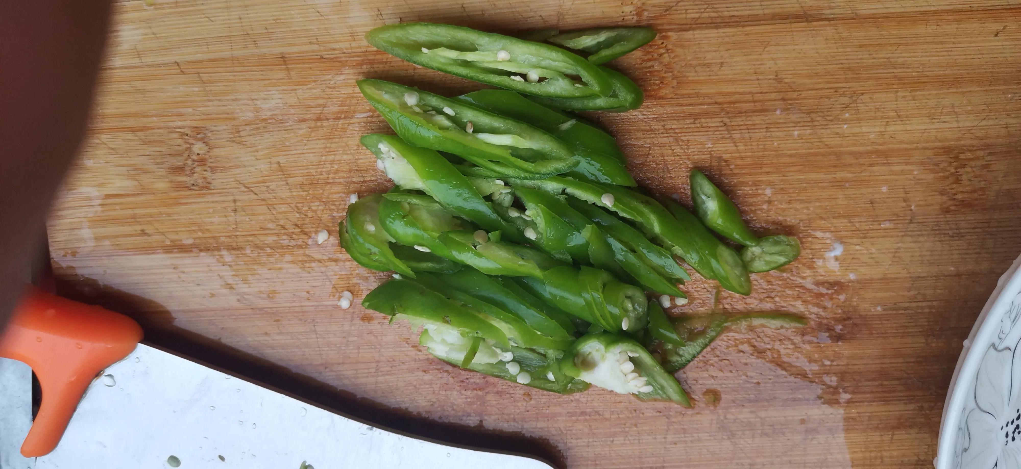 大蒜香干炒肉片,香干炒肉片做法