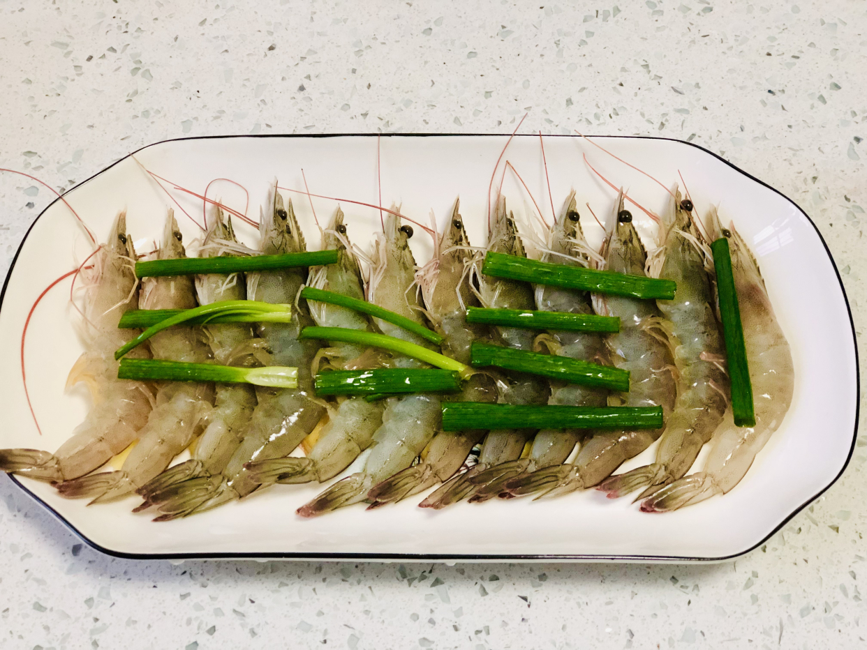 白水虾热水下锅还是冷水下锅,白水虾直接冷水下锅煮就可以了吗