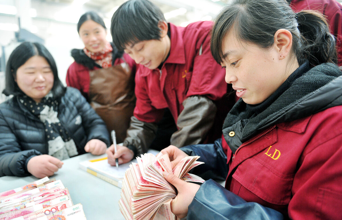 2019年村干部待遇有提高吗,何时才能真正提高村干部的待遇