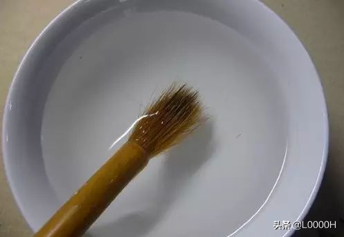 新毛笔如何开笔兼毫,毛笔用完后怎么处理