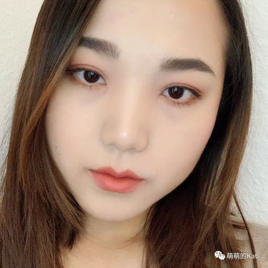 gucci倾色绒雾唇膏25试色,gucci倾色绒雾唇膏401试色