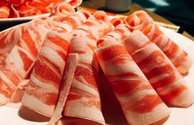 故宫也开火锅店了！你想去拔草吗？我大天津大铜锅，你爱哪家呢？