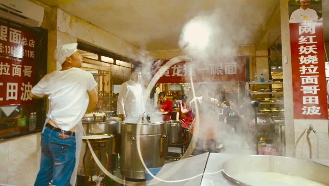 漫步天府之国黄龙溪古镇,成都黄龙溪鹿溪河