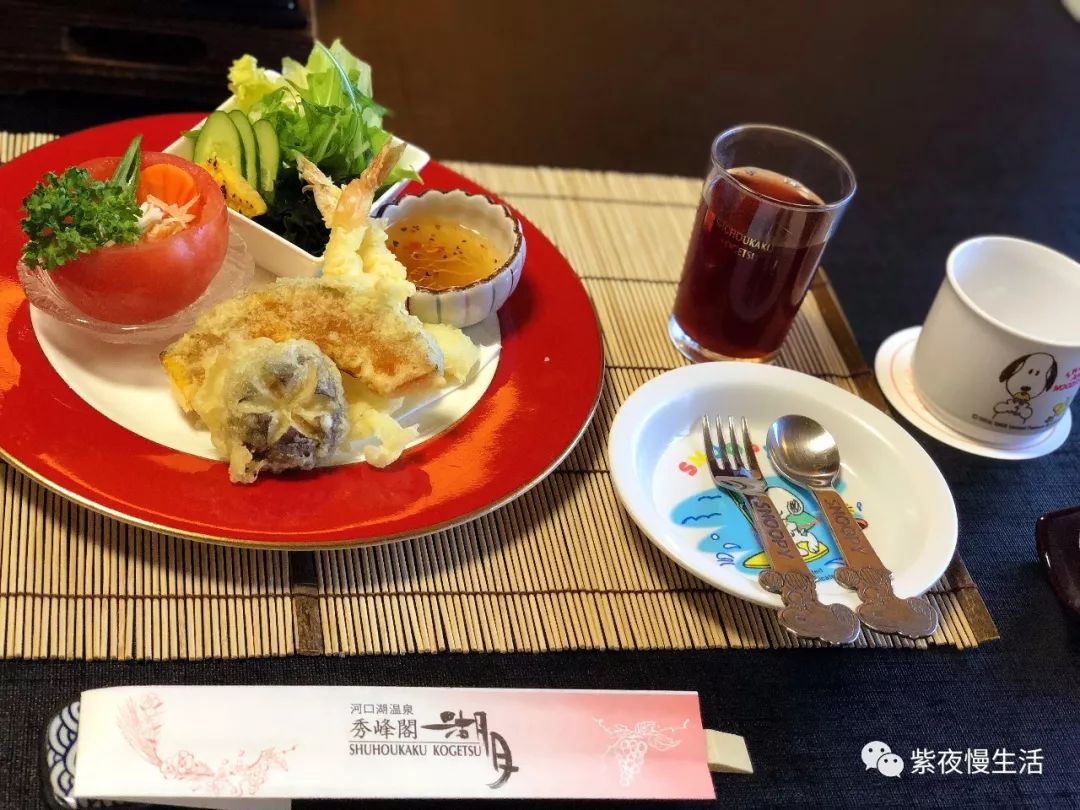 未见富士，幸运依在-秀峰阁湖月