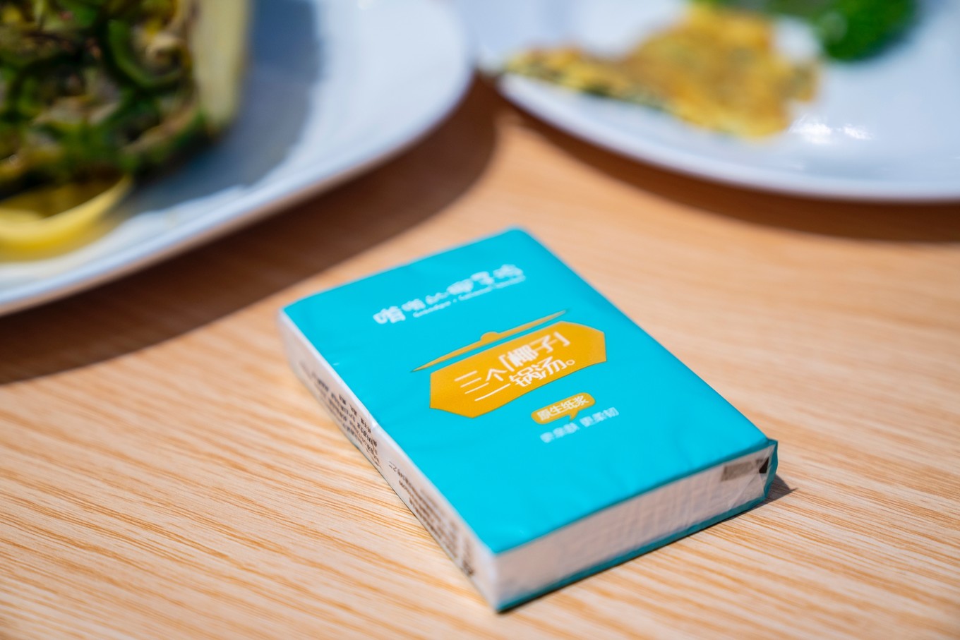 三亚最好吃的网红椰子鸡,三亚小吃不可错过