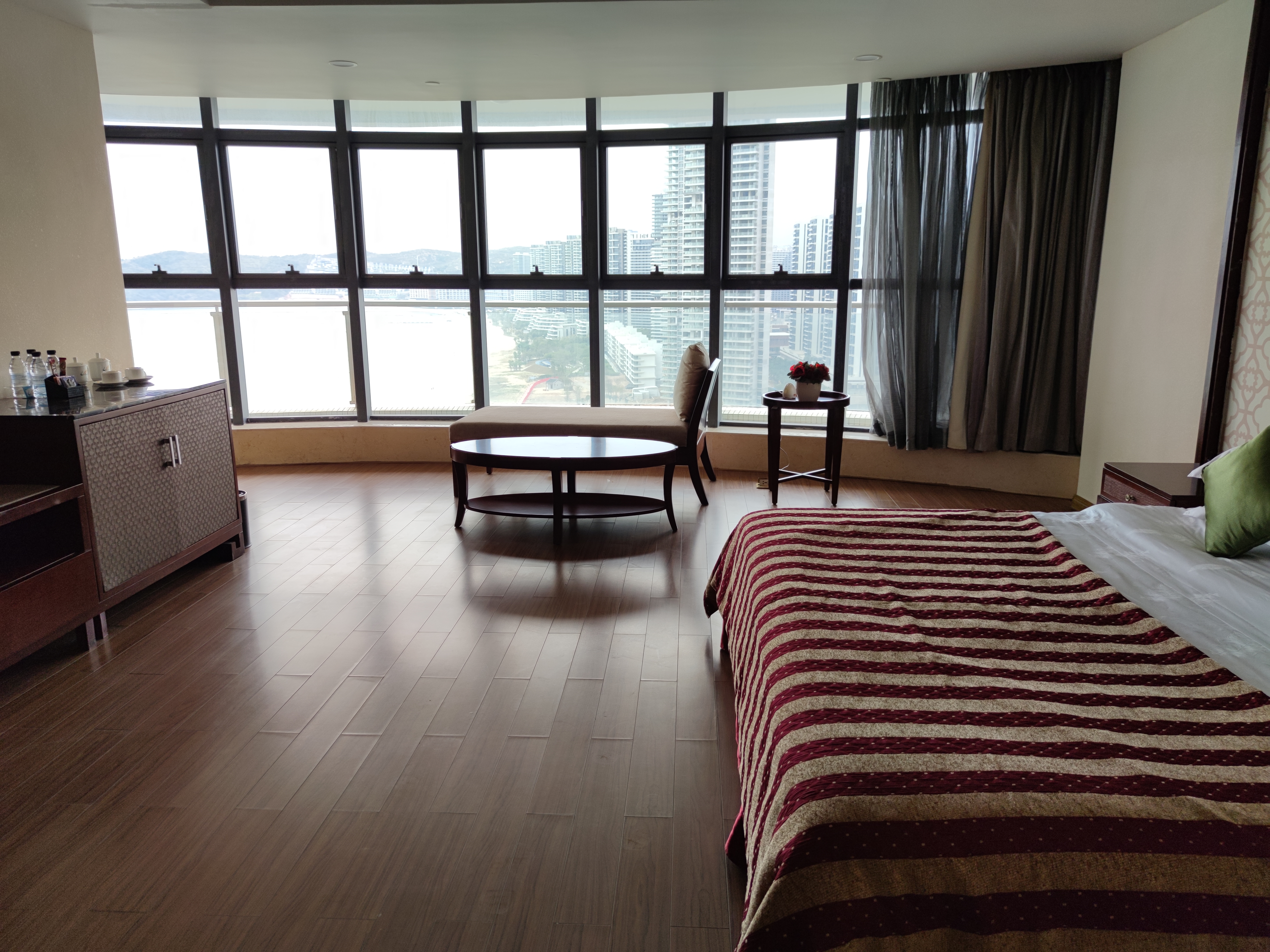 打卡惠州十里银滩，住270°海景房，淡季去海边度假原来是这样