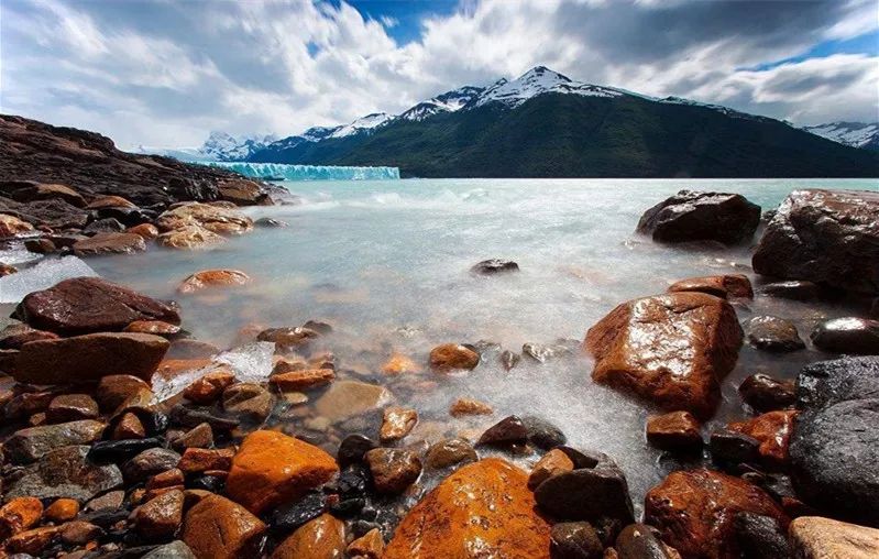 在地球的另一端相遇,在地球的另一端完整版