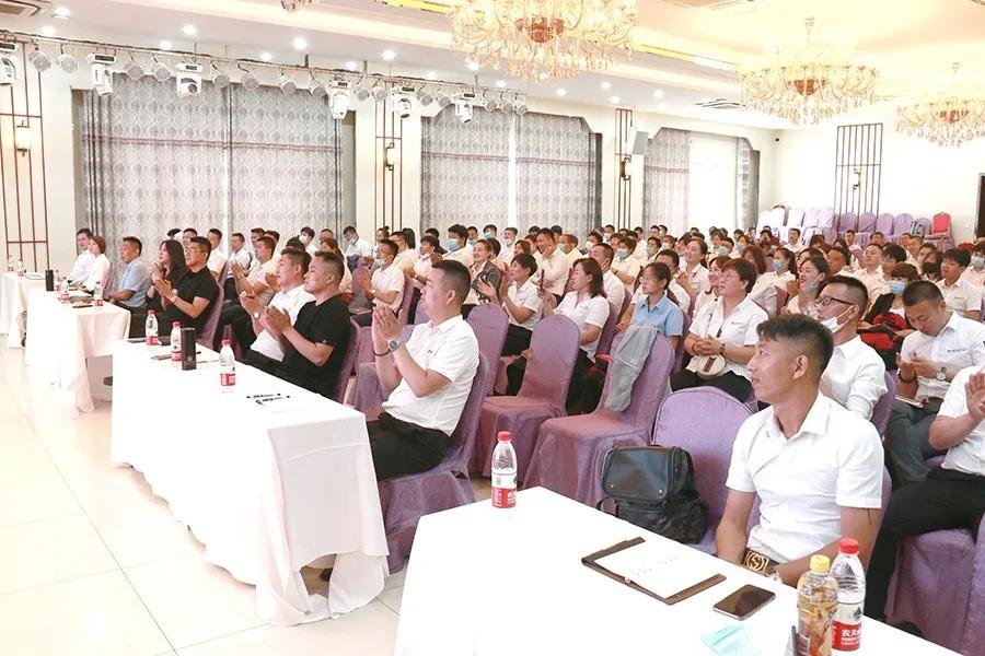 燃情六月,燃情六一节目