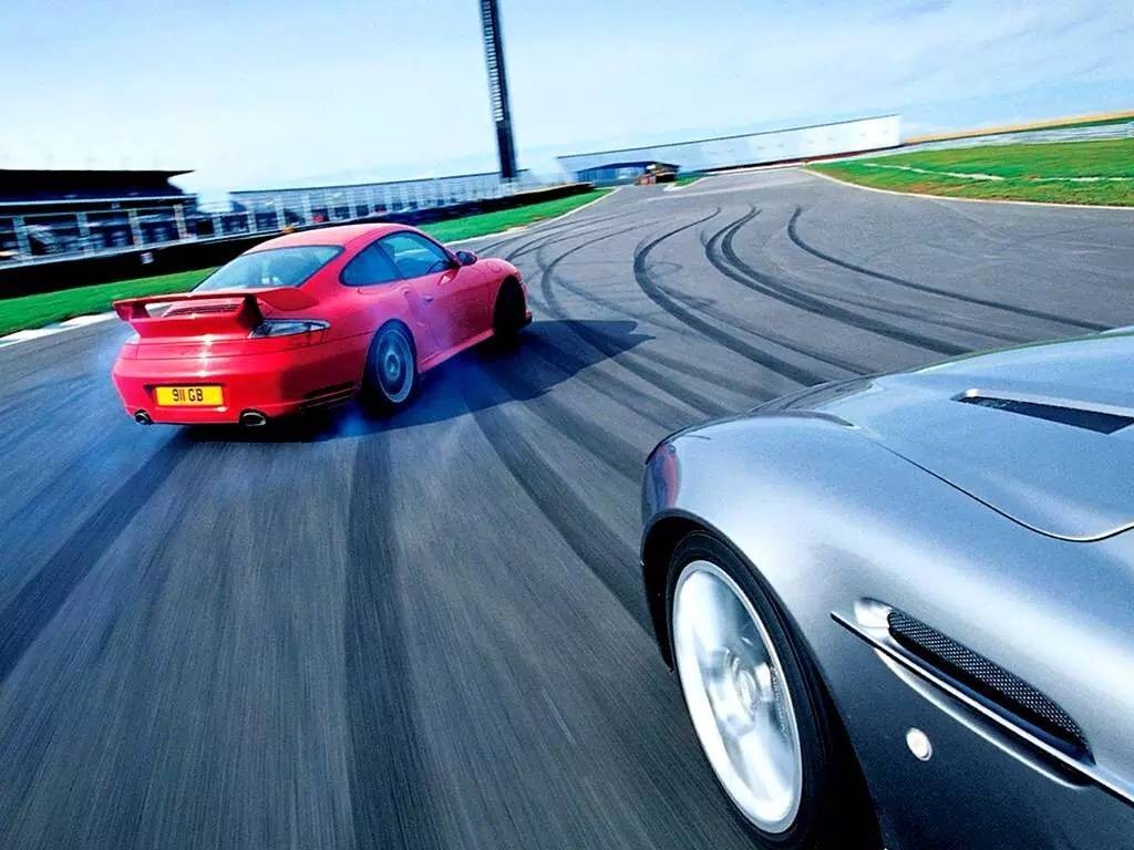 怎么判断一个人开车技术,怎么判断一个人开车技术好还是坏