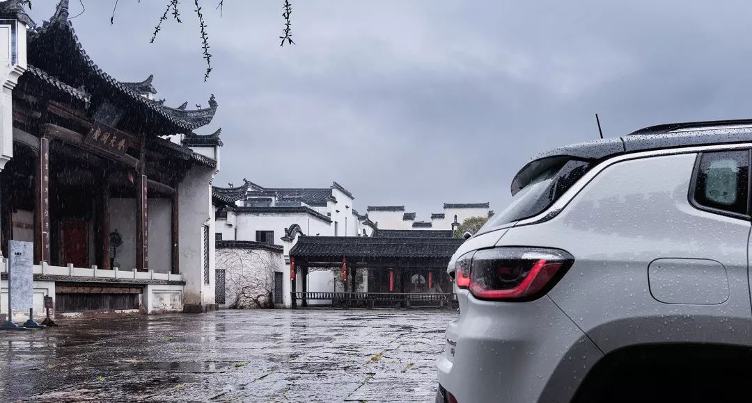 在最美春天，体验Jeep最新指南者